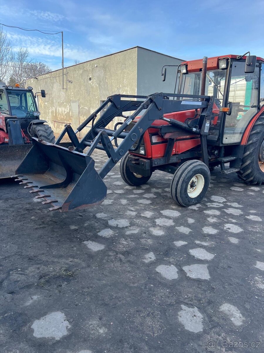Čelní nakladač Zetor 9540 - 3