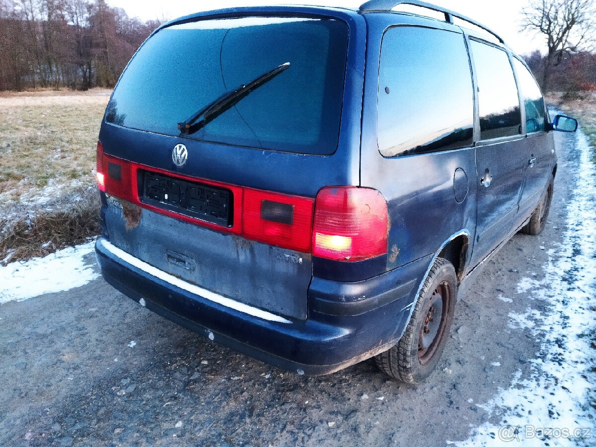 Prodám díly z Volkswagen Sharan 1.9tdi 85KW, 96 KW - 3