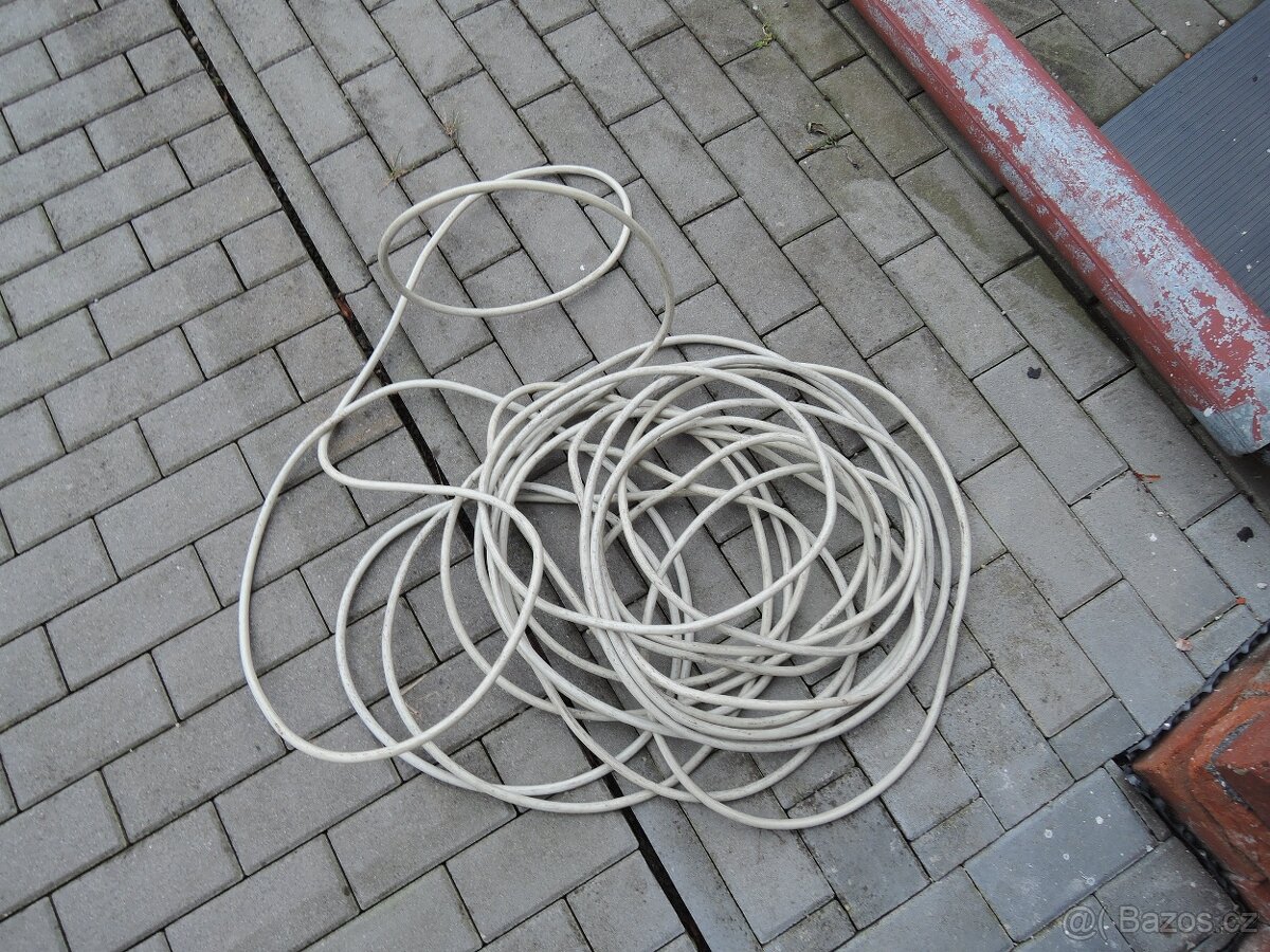 Prodám kabel CYKY - 3