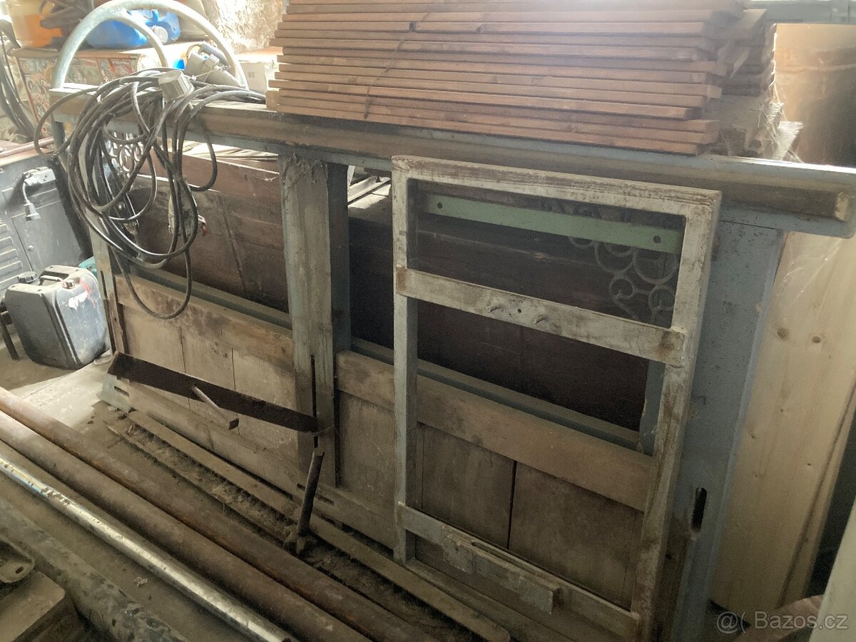 Historicky mandl na prádlo - 3