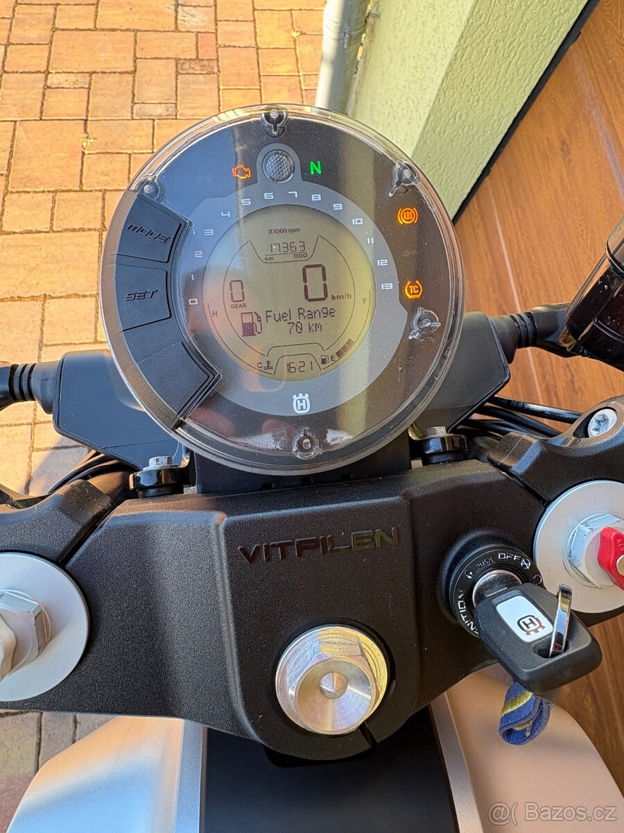 Husqvarna Vitpilen 701 - 3