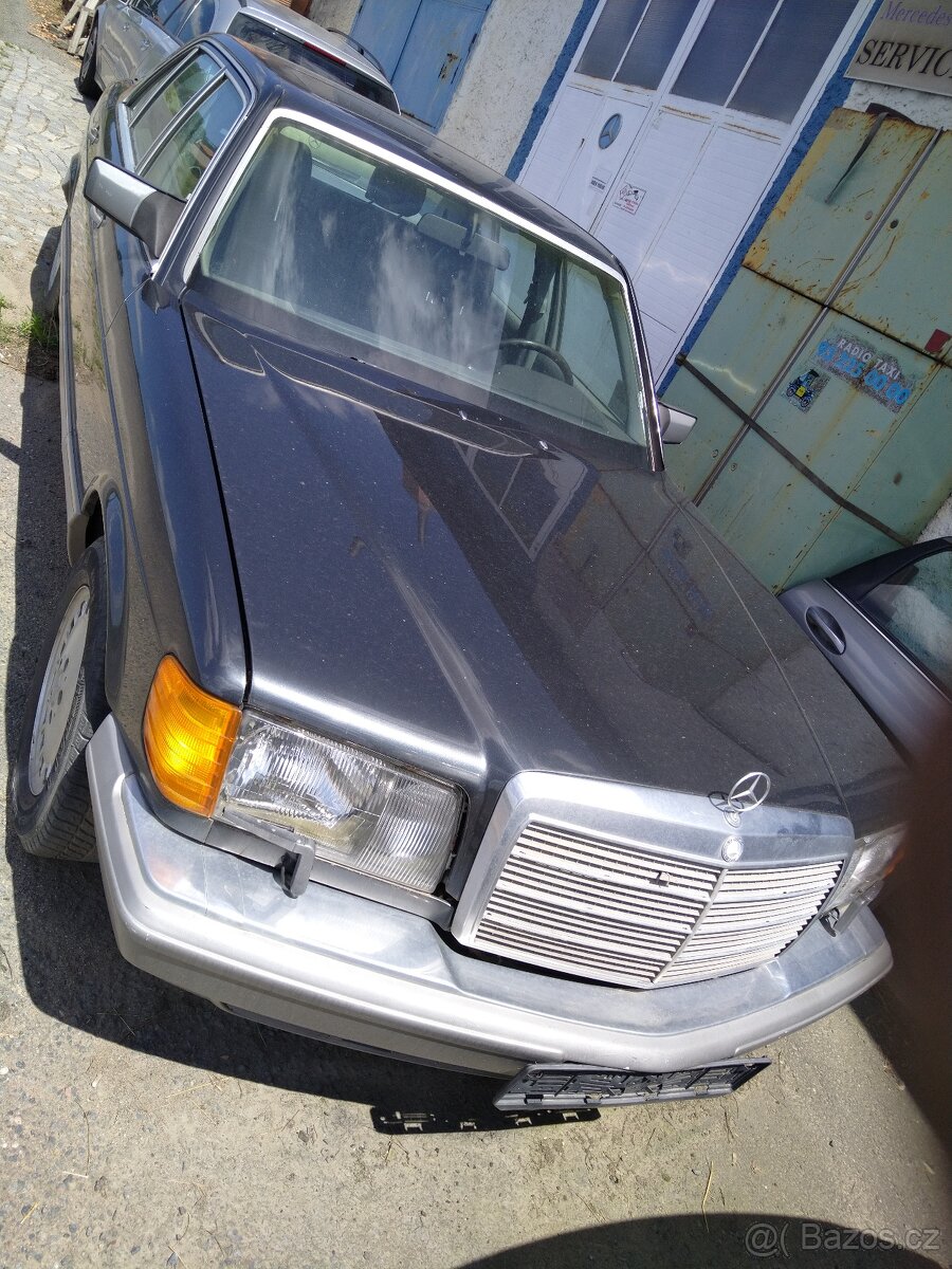 Mercedes-Benz 126 560 SEL - 3