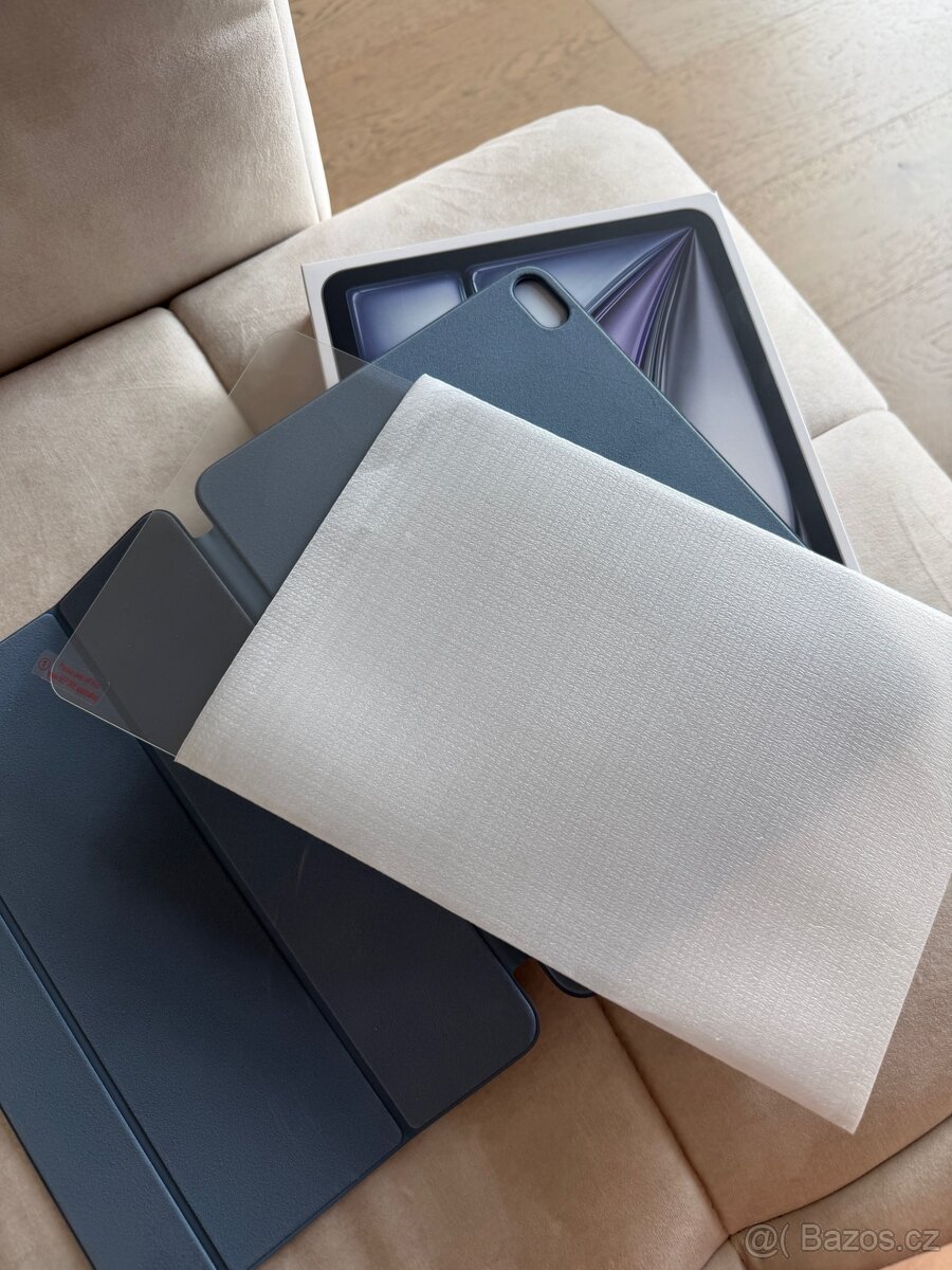 Nový iPad Air 11” M2 256GB Wi-Fi + Cellular, Space Gray - 3