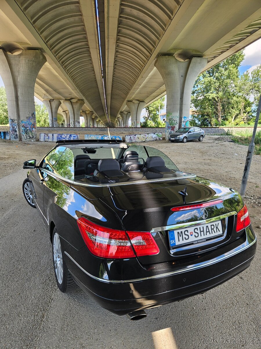 mercedes e200cgi cabrio automat 08/2010 - 3