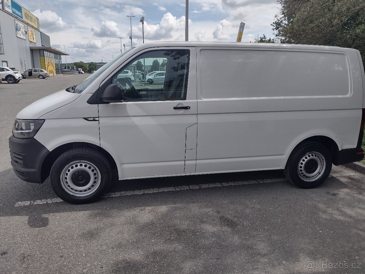 VW Transporter T6 2.0TDI - 3