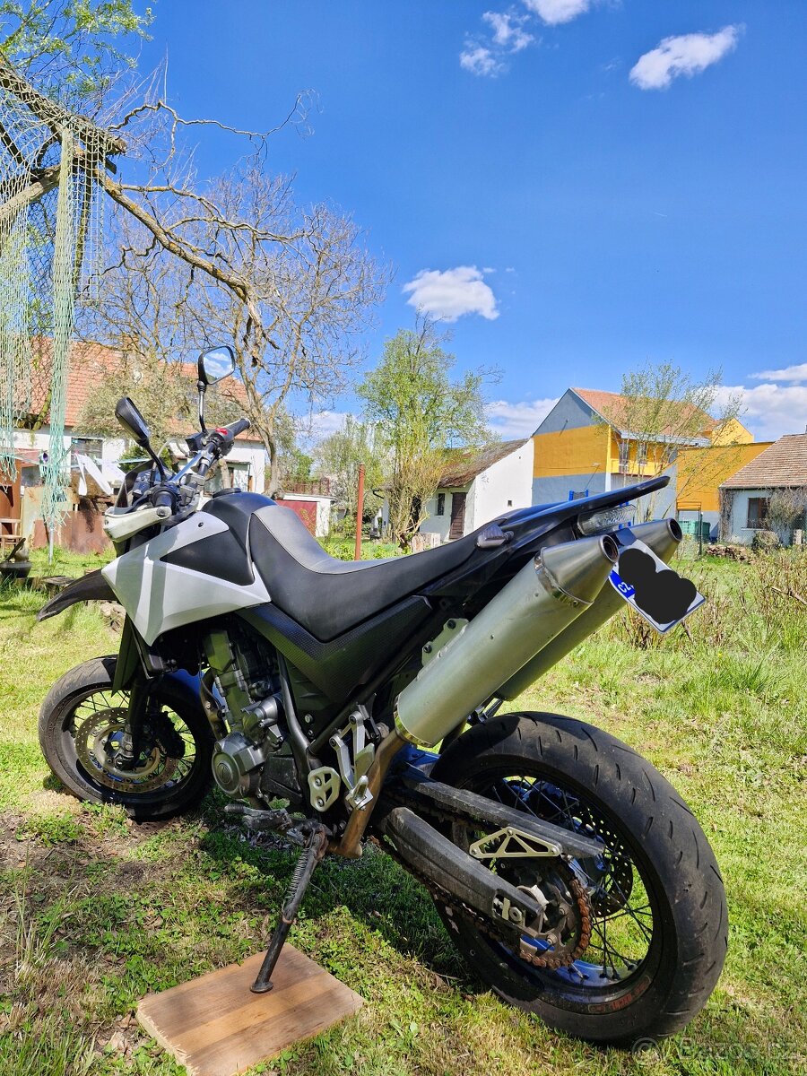 Yamaha XT660 - 3