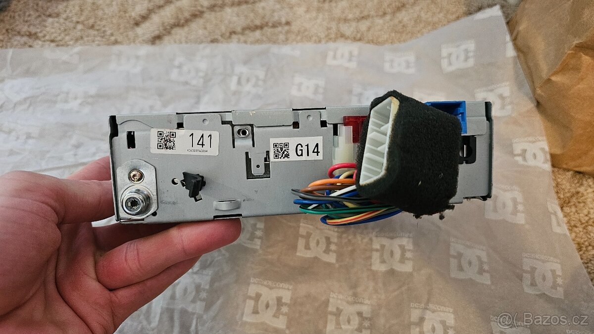 Subaru originál radio - 3
