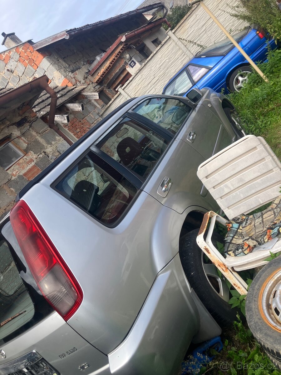 Nissan xtrail t30 - 3