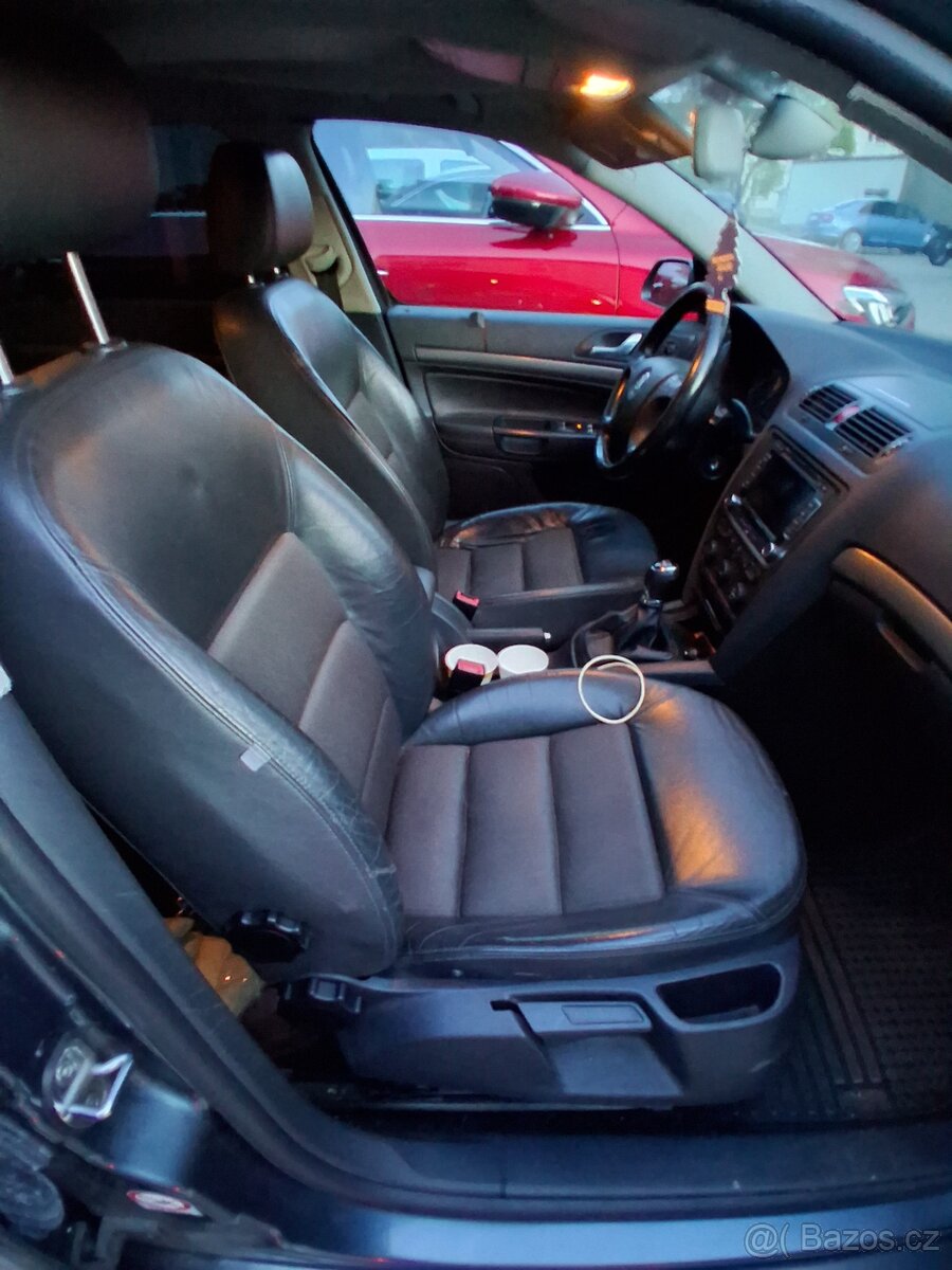 Prodam skoda oktavia 2 - 3