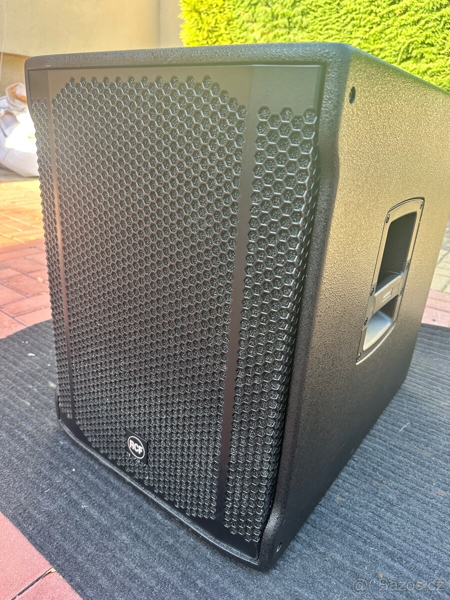 RCF SUB 705 AS II -Aktivní subwoofer - 3