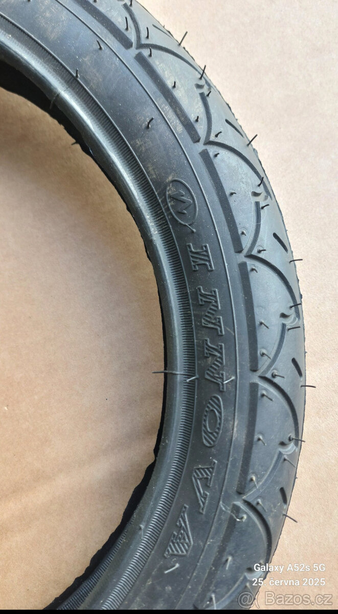 pneu 16x2,25 vč duše - 3