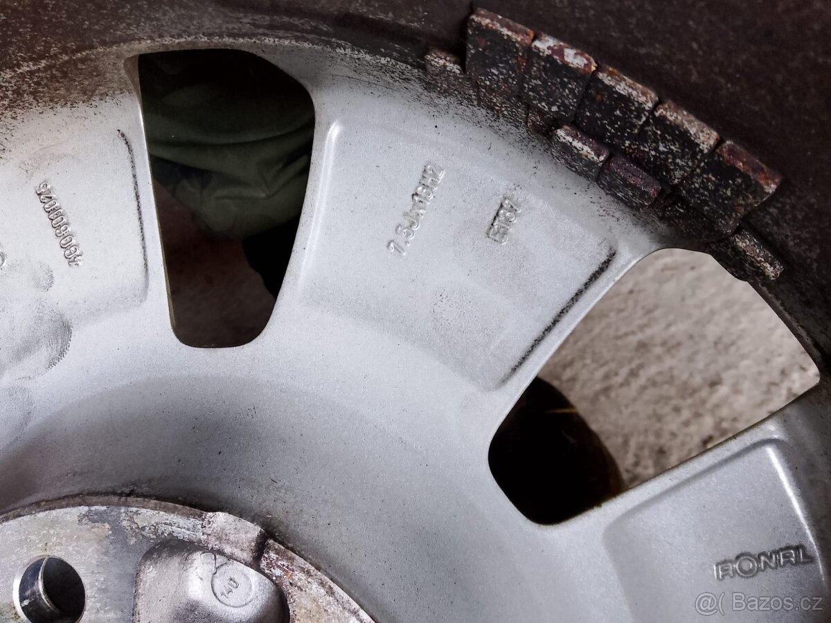 ALU Audi 7,5x16 et37 5x112 + zimní 225/60/16 - 3