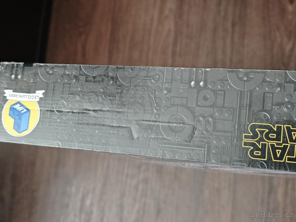 LEGO Star Wars 75257 Millennium Falcon - 3