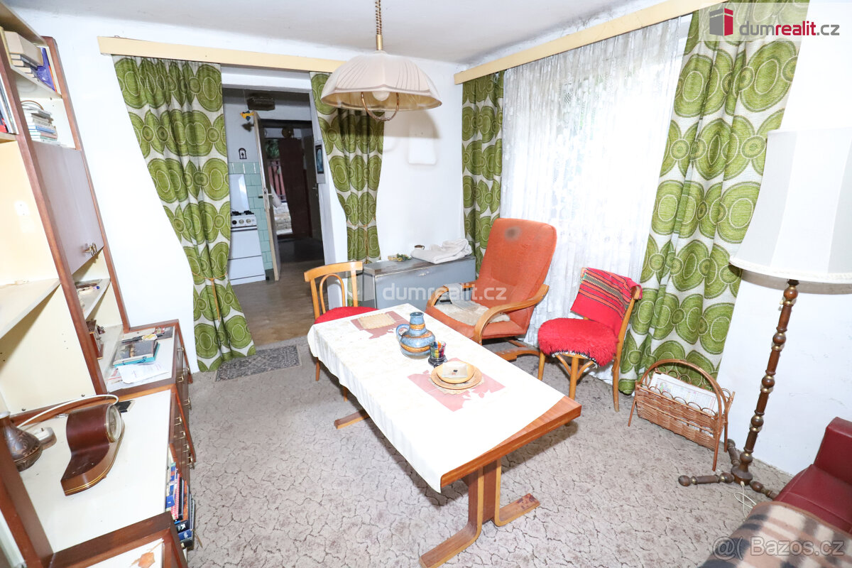 Pěkný domek s pozemkem a zahradou v klidné lokalitě Kbely u - 3
