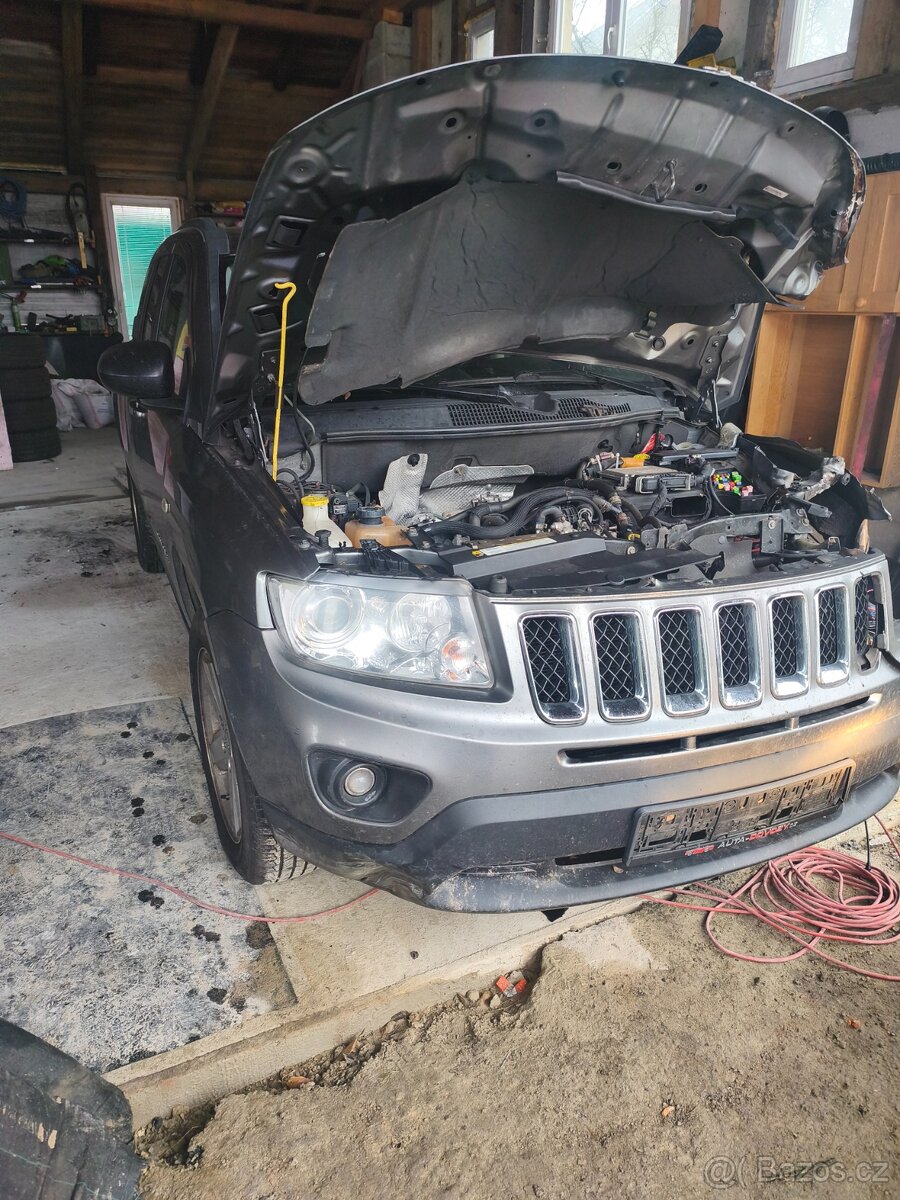 jeep Compass 2.2CRD 120KW 4x4 MANUÁL - 3