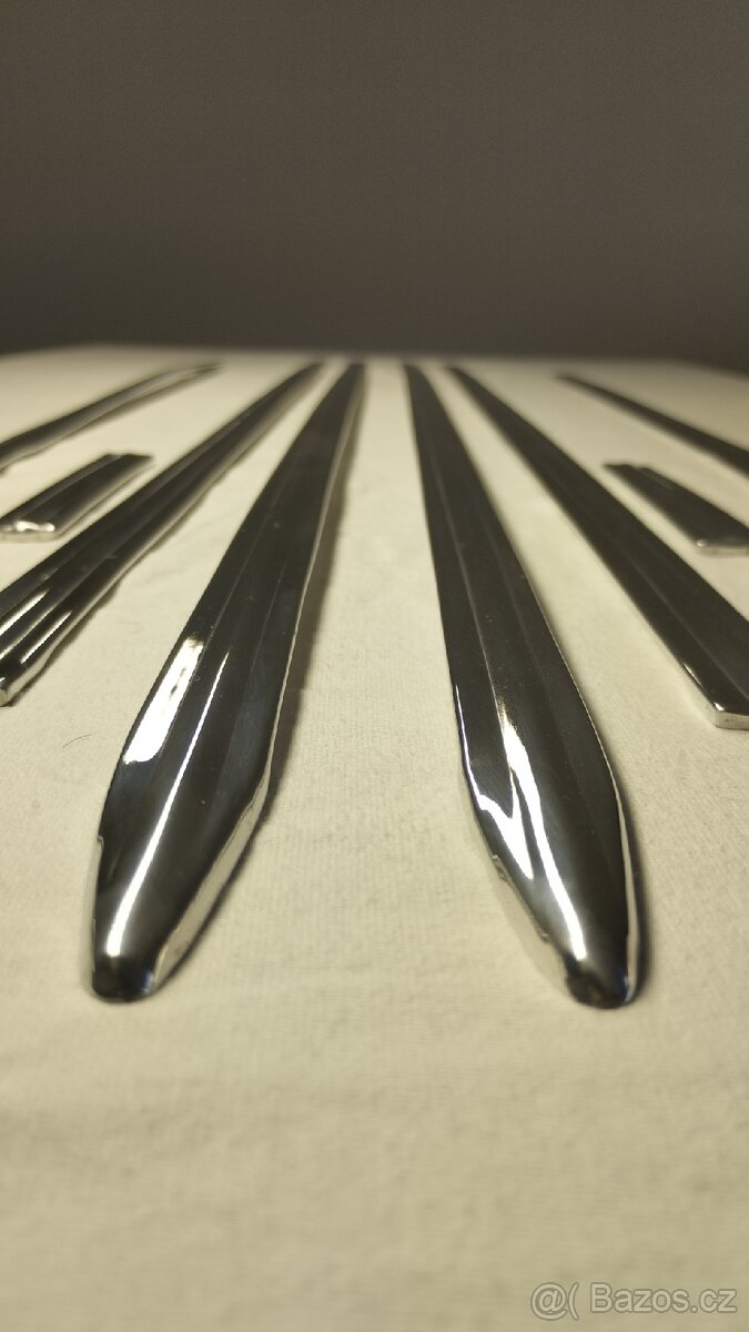 Lišty Škoda Tudor Roadster - 3