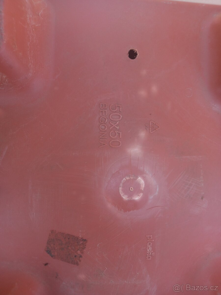 Plastový květináč 50x50cm - 3