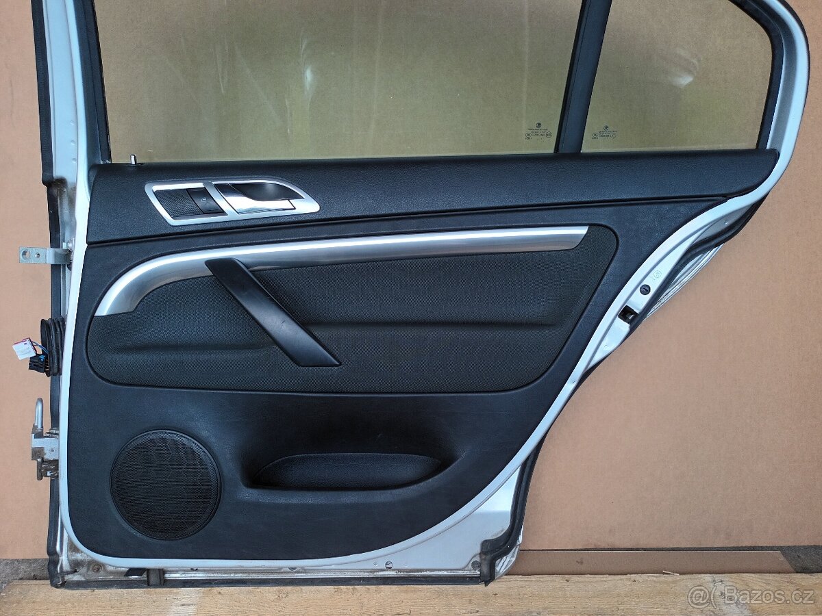 Škoda Superb PZ dveře - 3