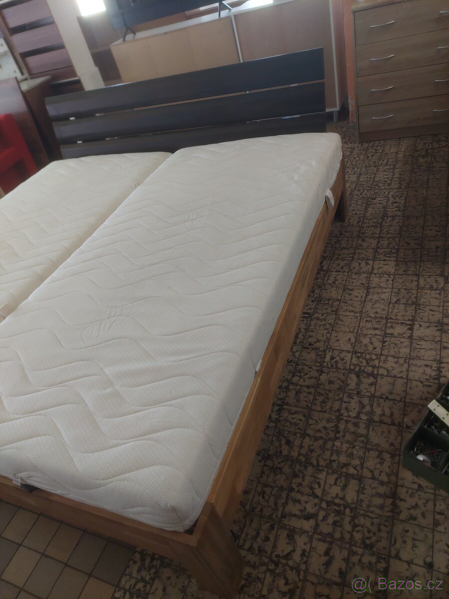 Manželská postel - 3