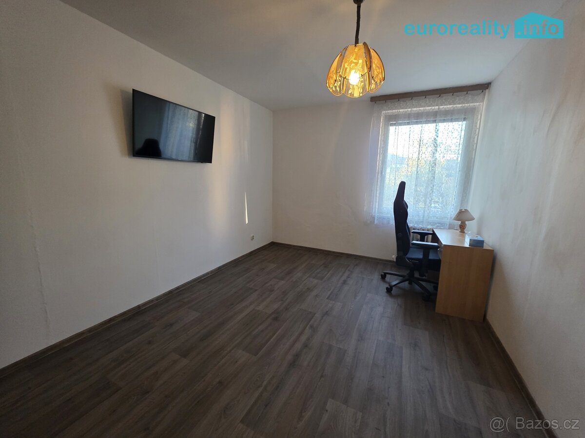 Pronájem, byt 2+1, Beroun, Slapská ul. - 3