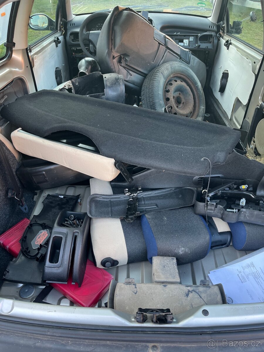 Peugeot 206 - 3