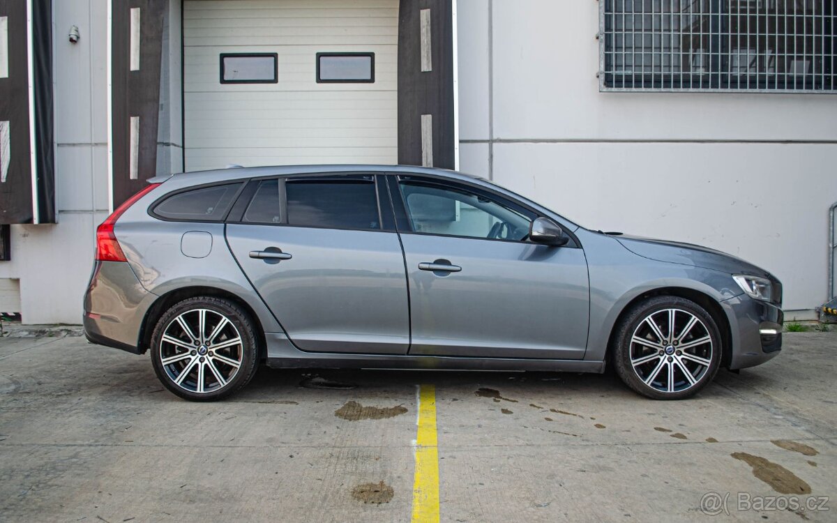 Volvo V60 D4 AT8 Webasto - 3