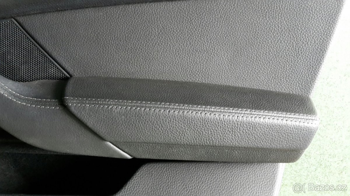 Porsche Panamera plato dveří - 3