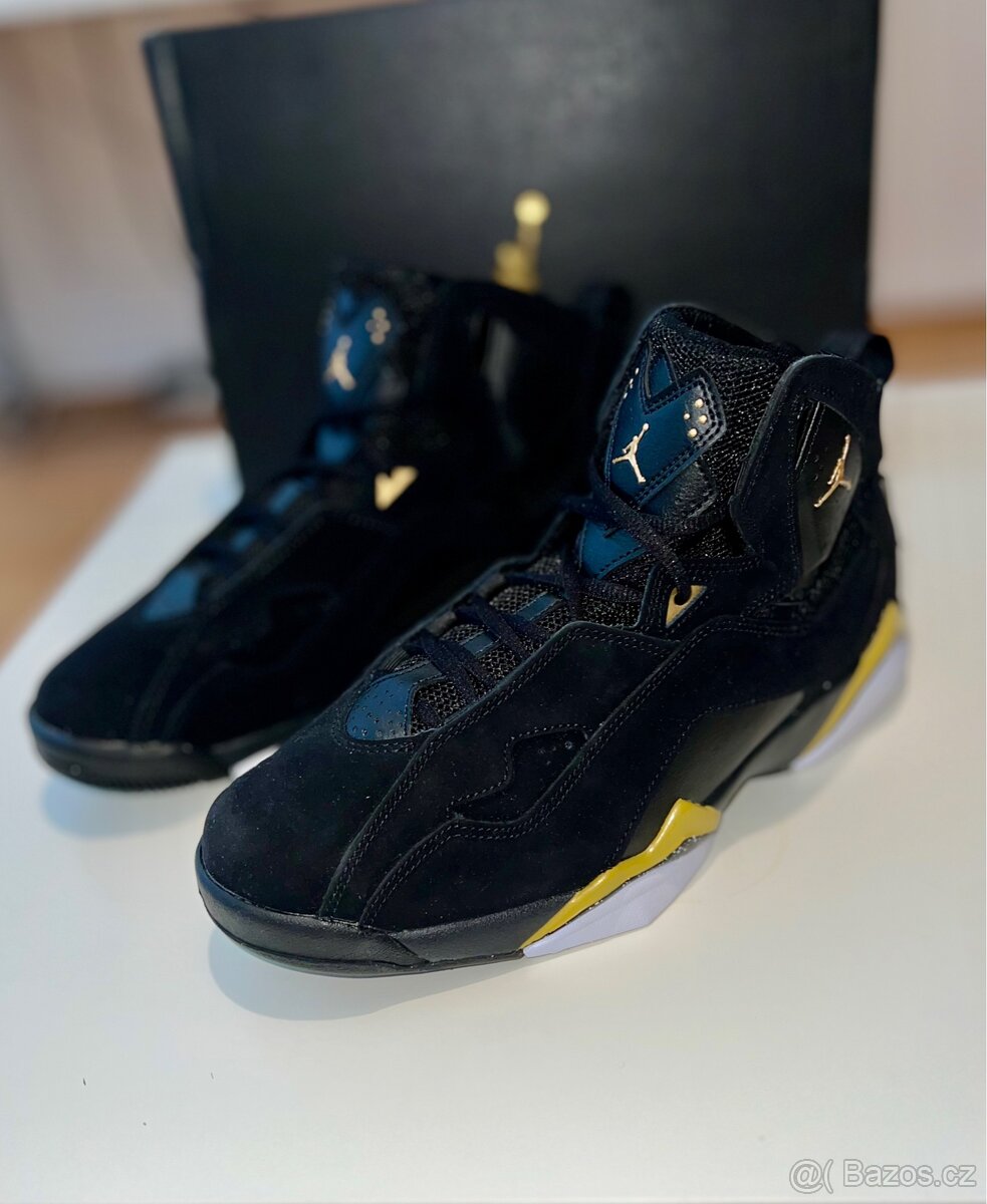 Nike Jordan True Flight černo-zlaté - 3
