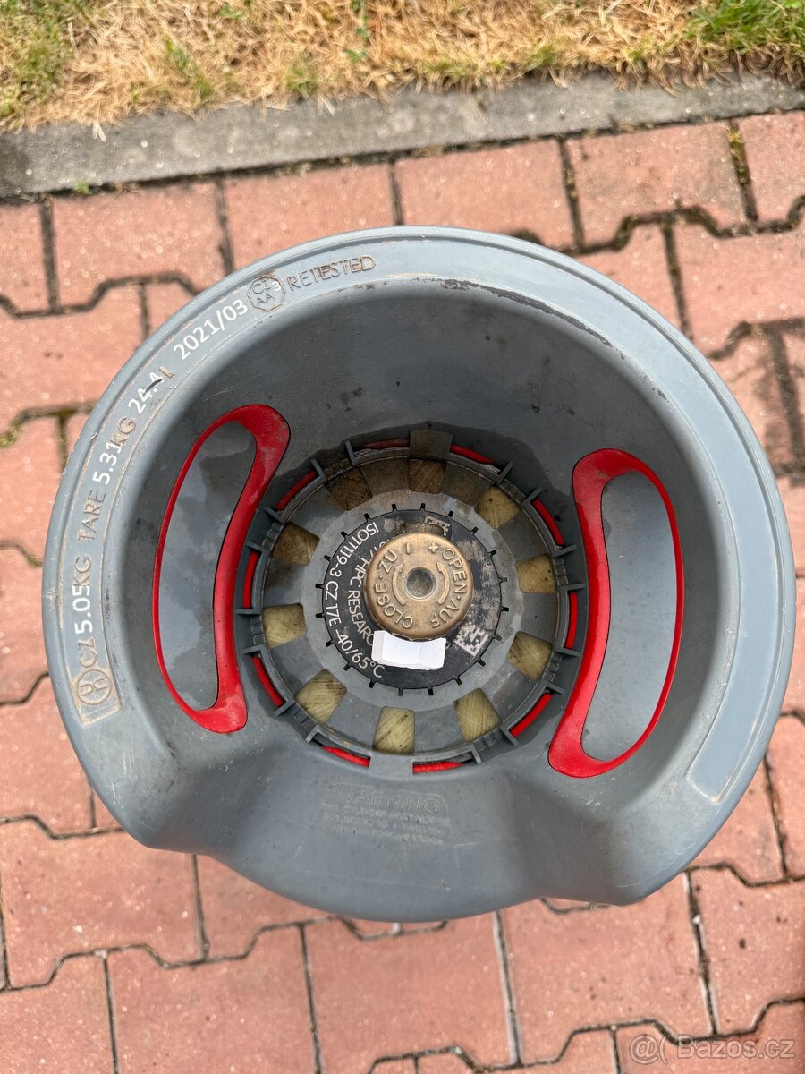 kompozitní plynová bomba - 3