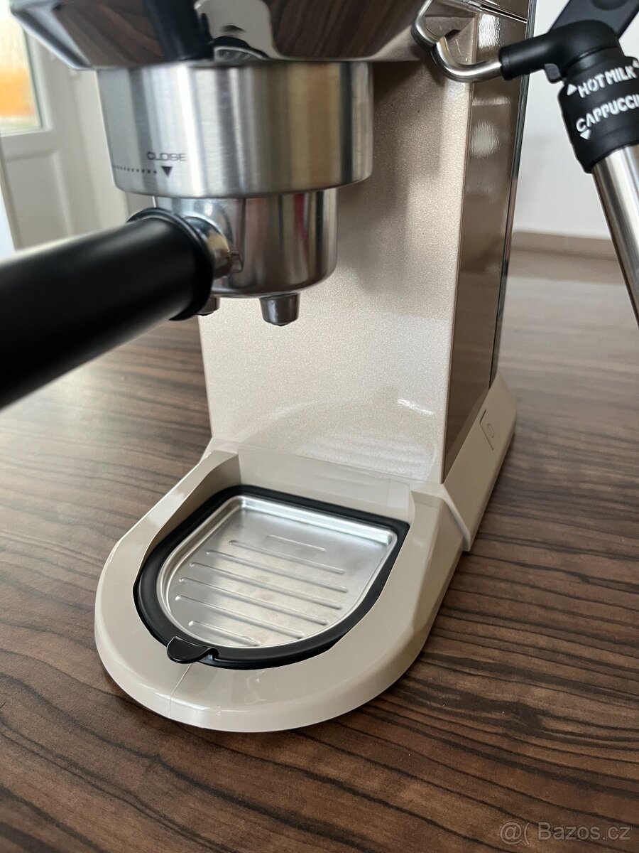 Kávovar DeLonghi EC 785.BG - 3