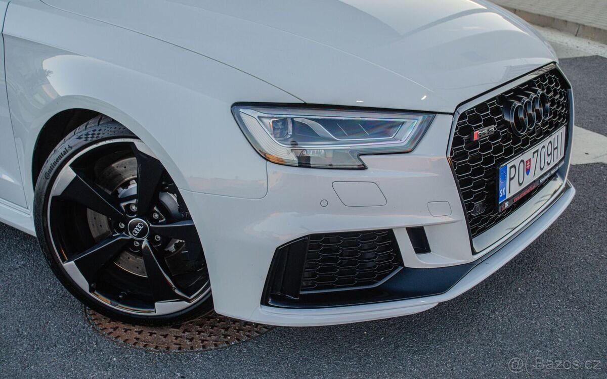 Audi RS3 2.5 TFSI Quattro - 3