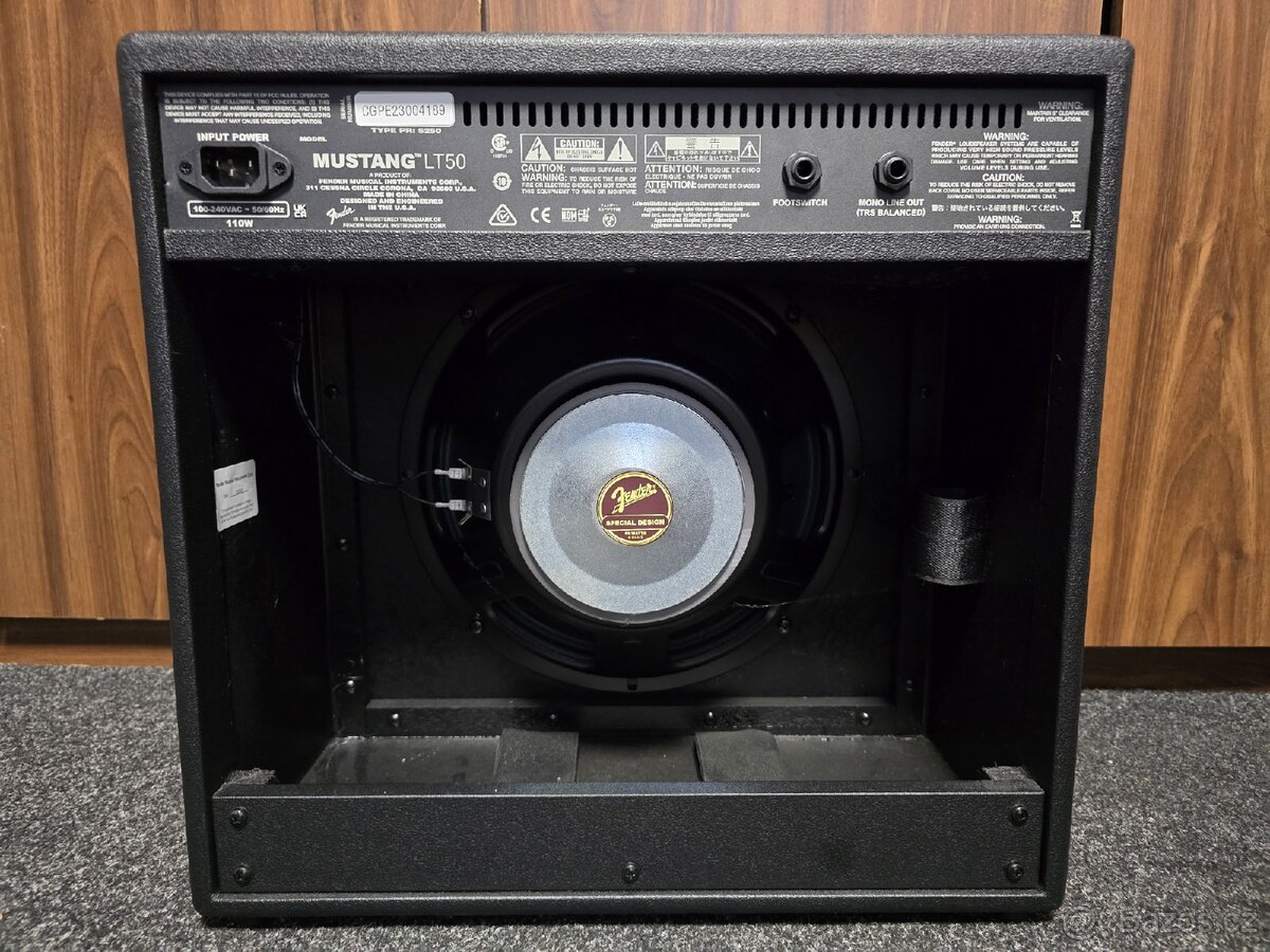Fender Mustang LT50 - 3