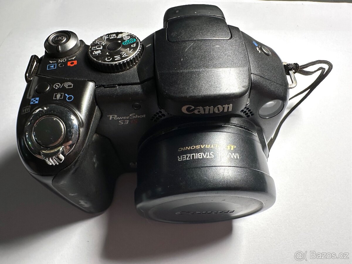 Canon PowerShot S3 IS - 3