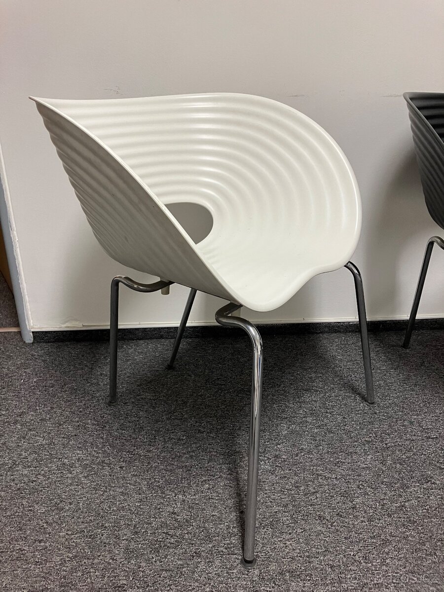 Vitra • židle bíla • Tom Vac • Ron Arad - 3