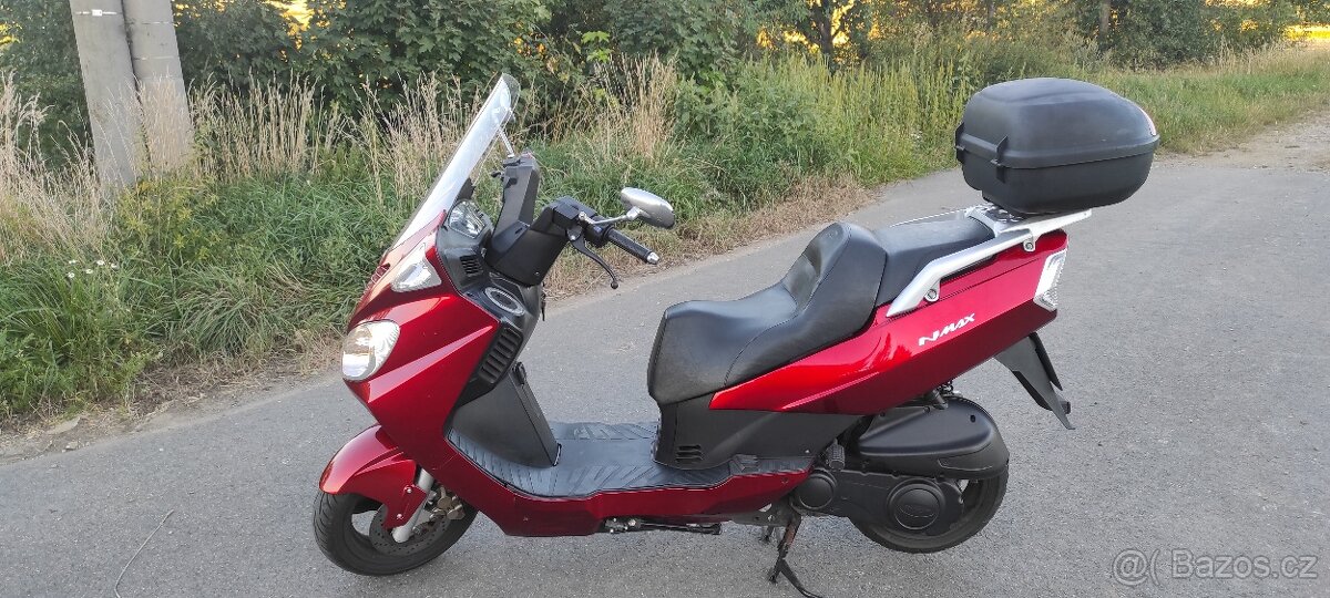 Skútr Daelim S2 125 - 3