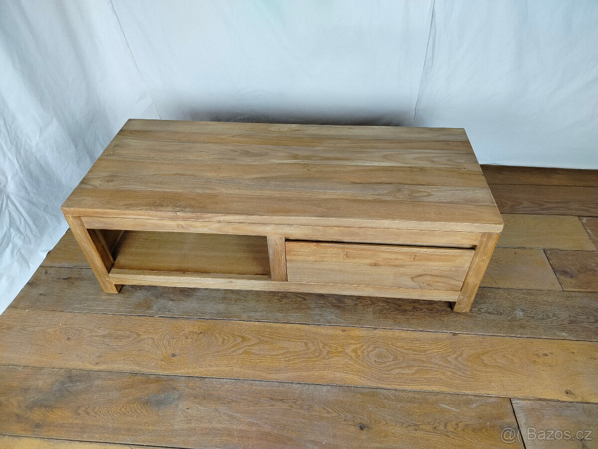Nízká masivní komoda - botník - 3