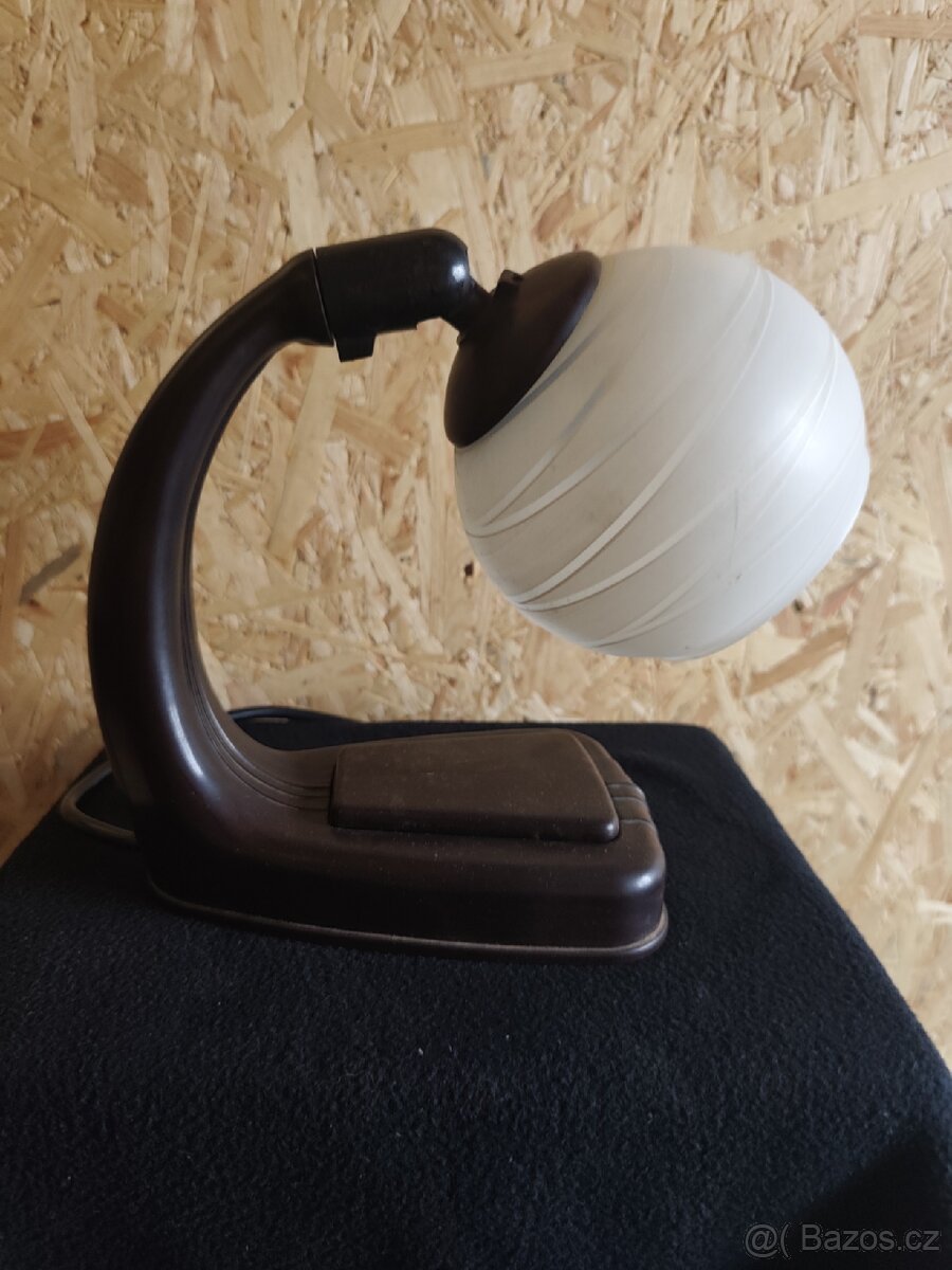 Bakelitová lampička - 3