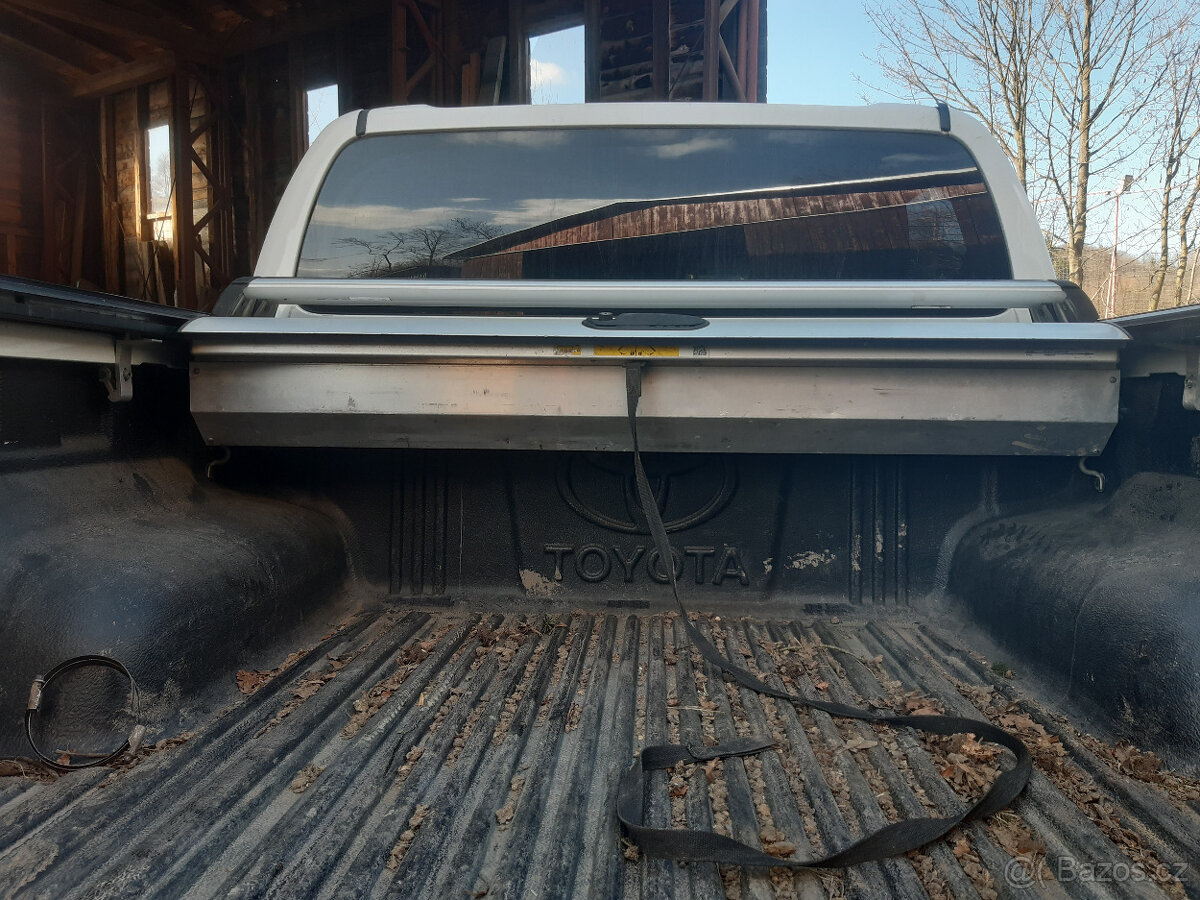 Roletka Toyota Hilux - 3