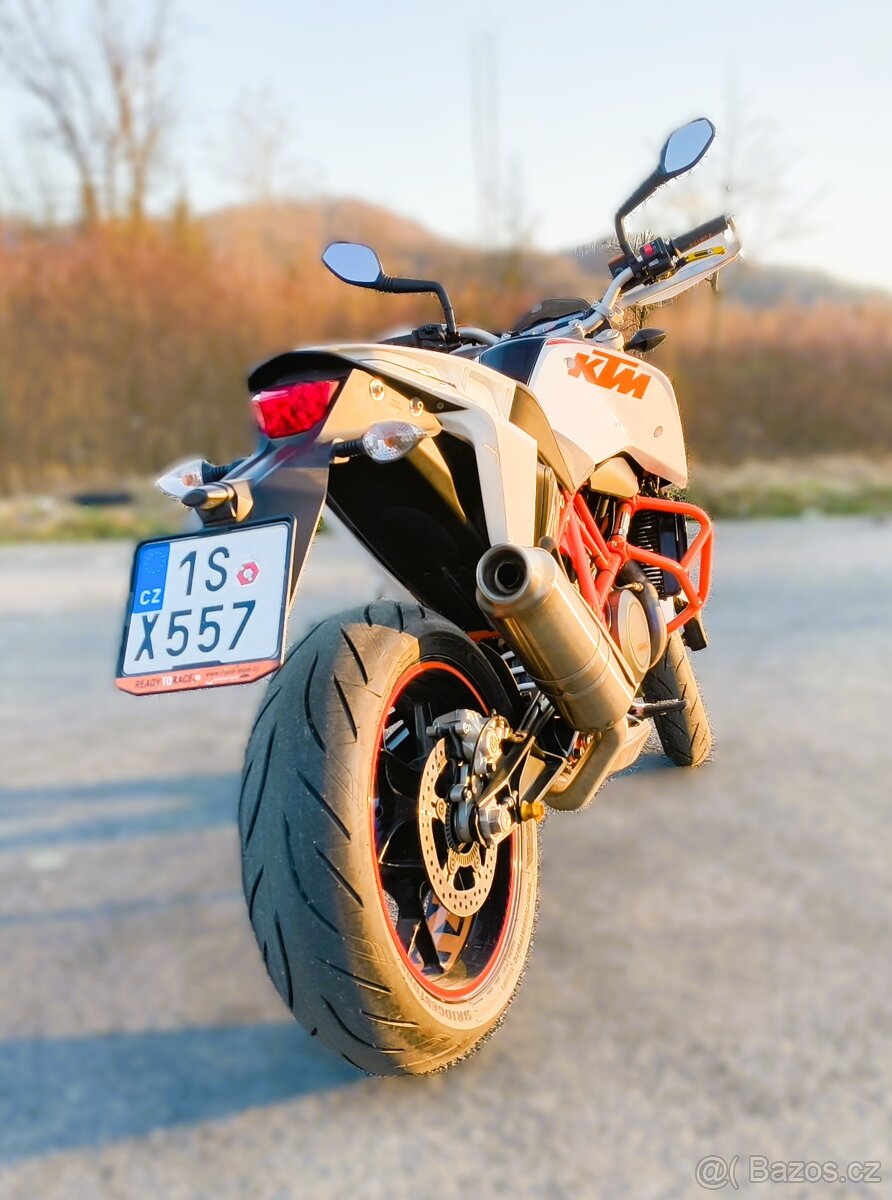 KTM Duke 690 - 3