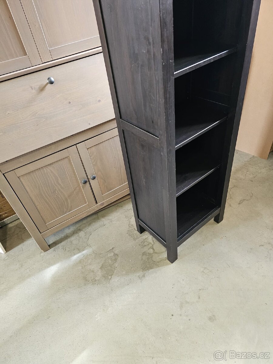 KNIHOVNA IKEA HEMNES - 3