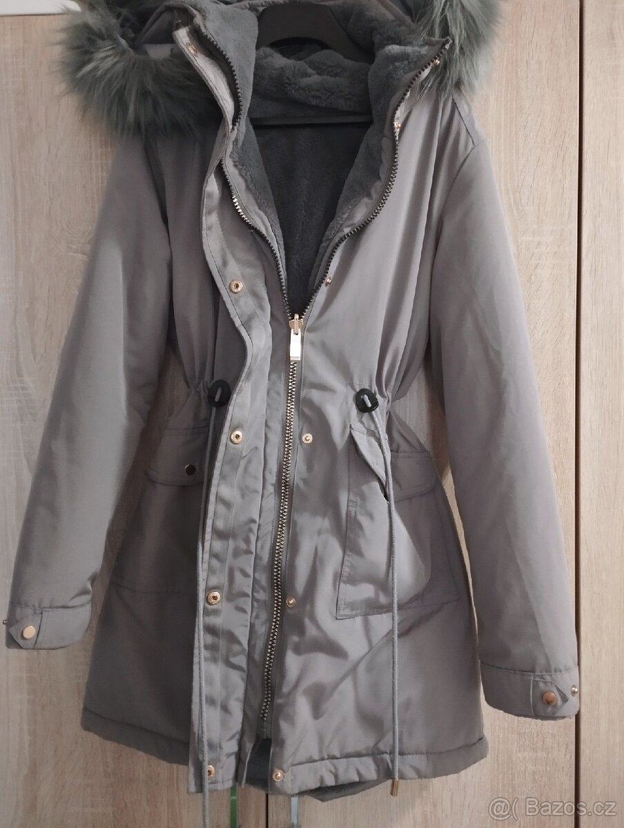 Šedá oboustranná zateplená parka - 3
