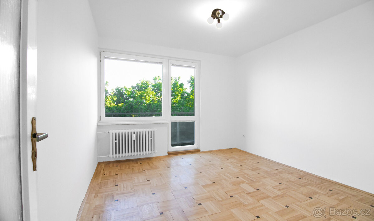 Prodej bytu 3+1 83 m² Velké náměstí, Hradec Králové - 3