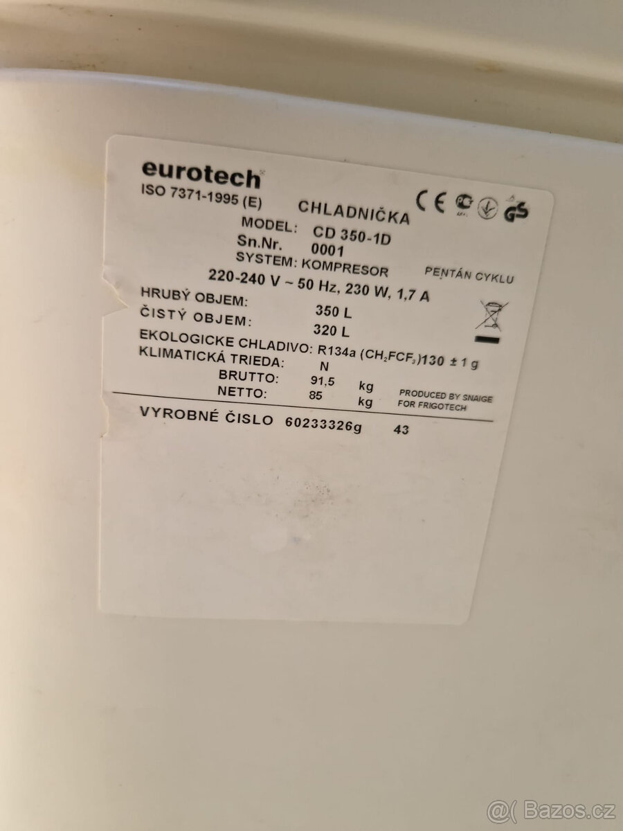 Prosklena lednice - chladici vitrina - 3