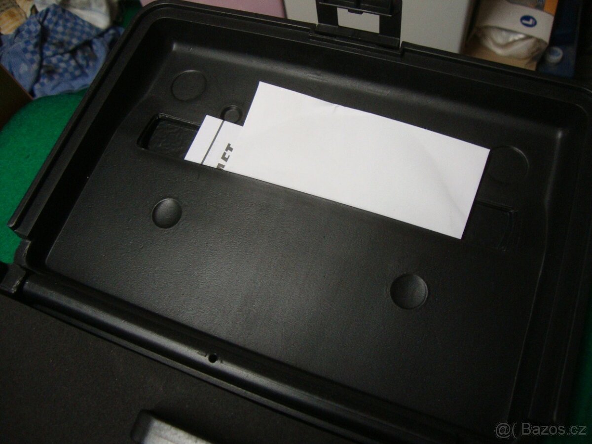 VOLTCRAFT RM-400 GEIGERŮV ČÍTAČ PRO KONTROLU RADIOAKTIVITY - 3