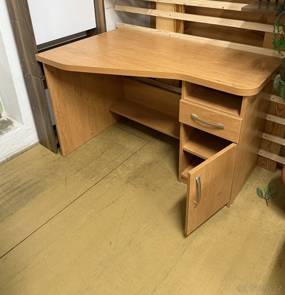 Nový psací stůl - 3