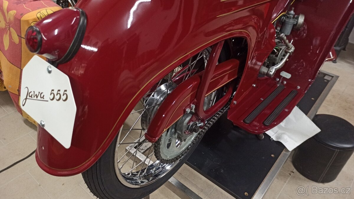 Jawa 555 Deluxe - 3
