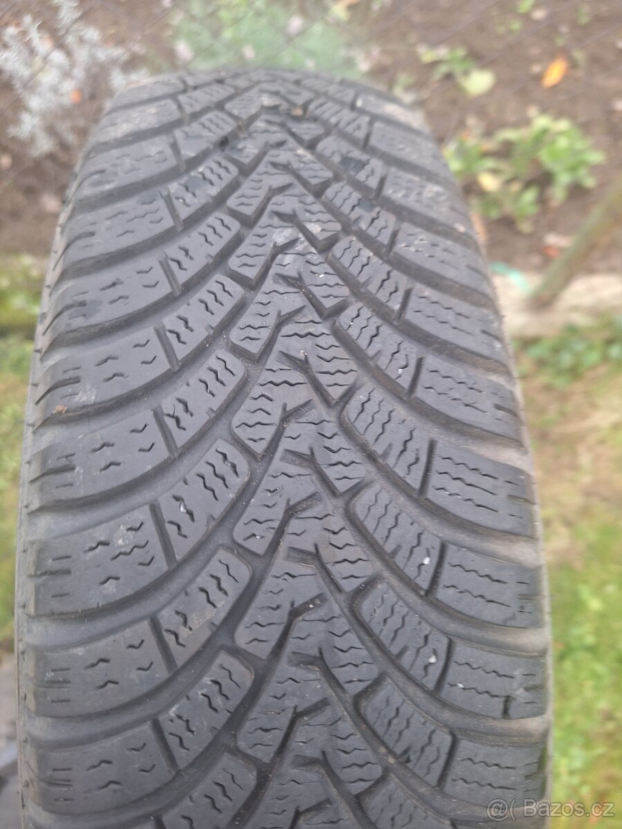 zimní kola 4,5J 14 et 35 originál, rozteč 4x100, 165/65R14 - 3