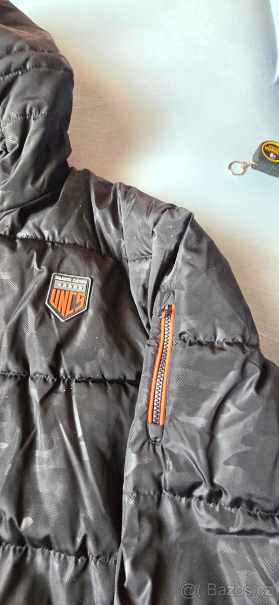 Prodám zimní bundu UNCS - 3