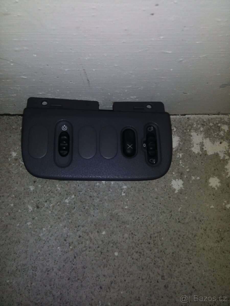 Různé věci megan 1999-2002 - 3