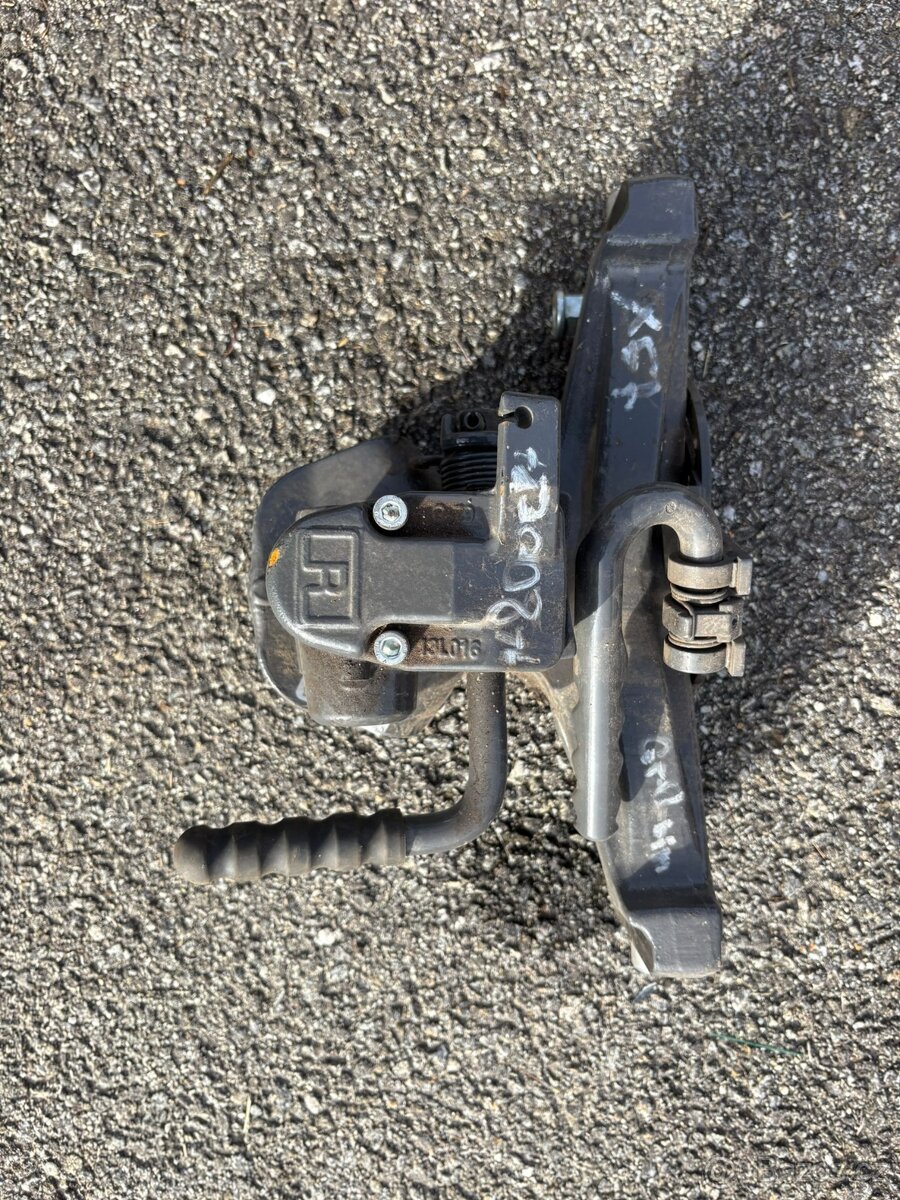 Automatický hubicový závěs - 3